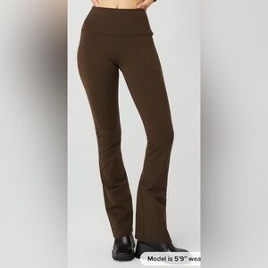 Airbrush High-Waist Bootcut Legging